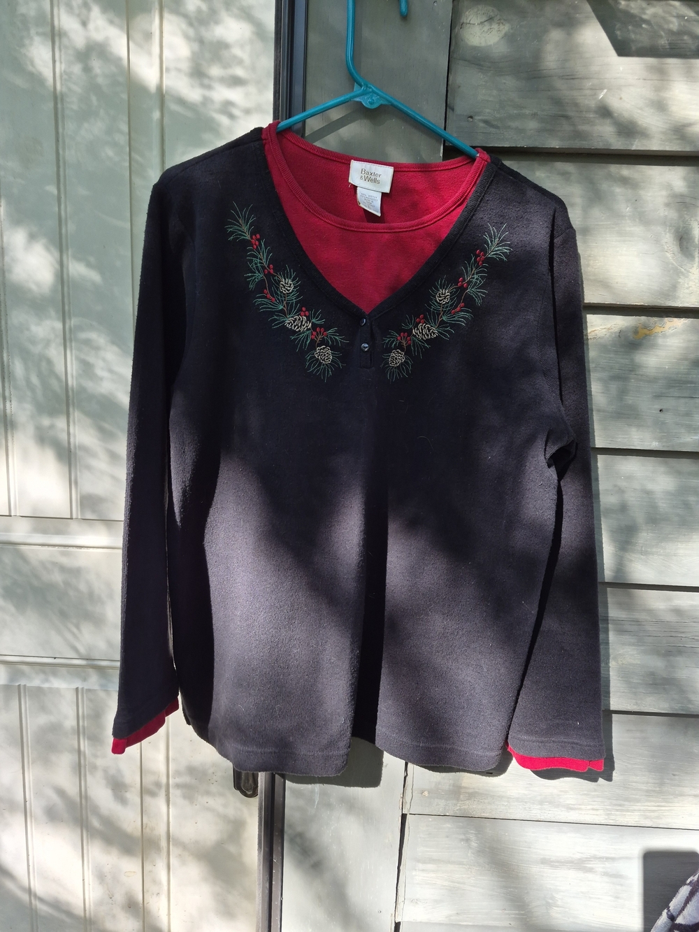 Coldwater Creek Black Embroidered V-Neck Layered Sweater - Black & Red